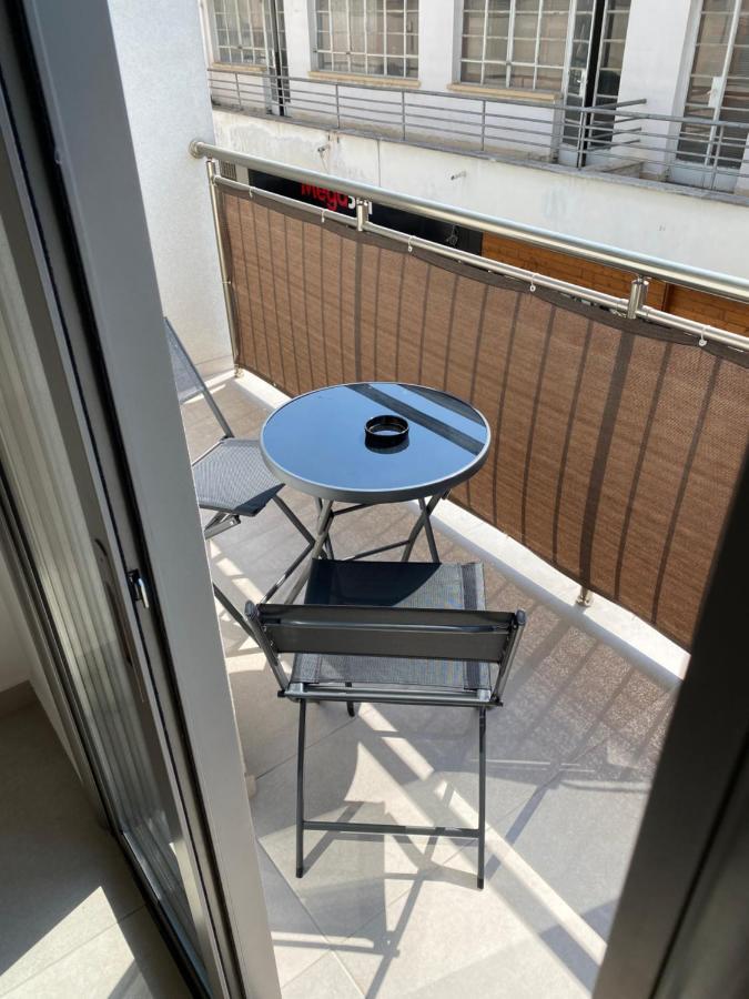 Modern City Center Apartment Saripolou 2 Limassol Eksteriør billede
